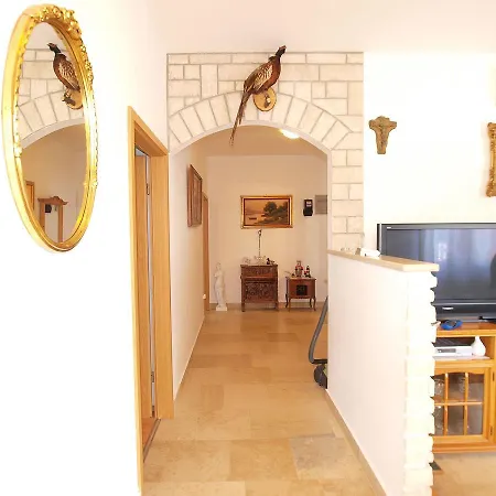 Mato 1488 Apartment