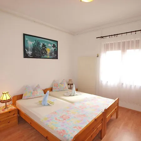 Mato 1488 Apartment