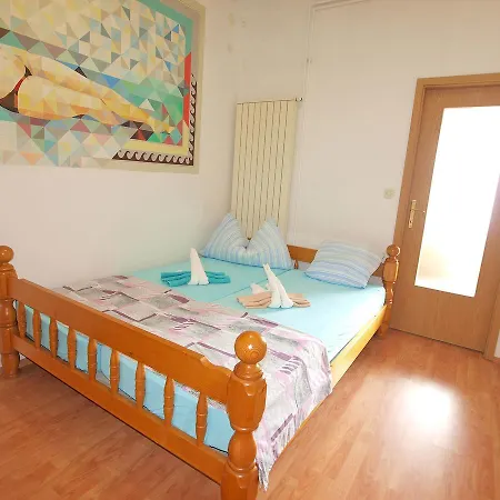 Mato 1488 Apartman