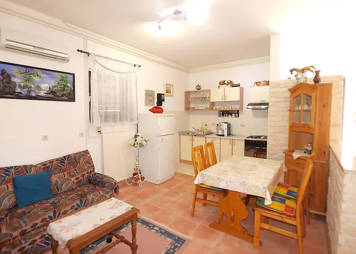 Appartamento Mato 1488 Pola